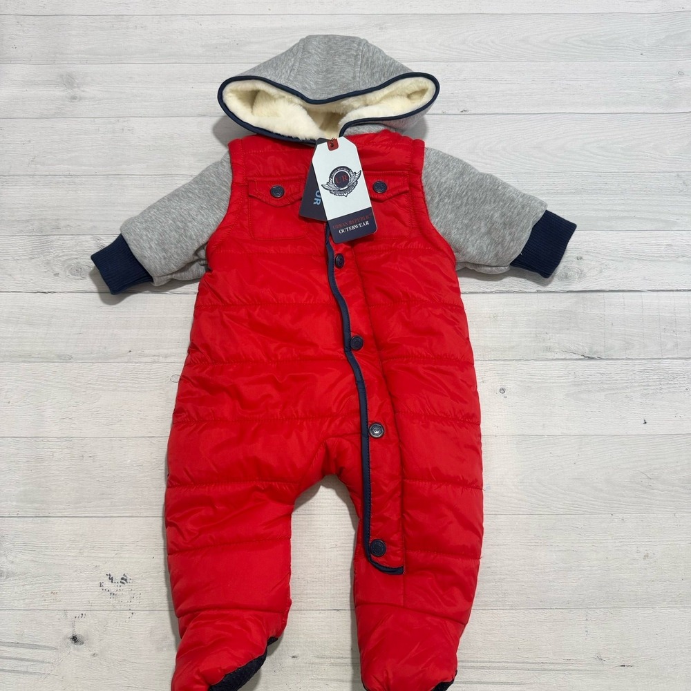 Urban Republic Baby Boy Quilted bunting with Faux Fur Lining red 3 months NEW